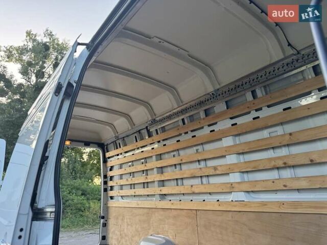 Мерседес Sprinter 2017 у Дубно на Automoto.ua Білий Мерседес Sprinter, об'ємом двигуна 2.2 л та пробігом 292 тис. км за 23000 $, фото 54 на Automoto.ua