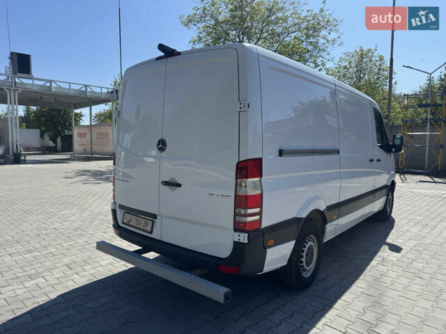 Білий Мерседес Sprinter, об'ємом двигуна 2.2 л та пробігом 271 тис. км за 21500 $, фото 5 на Automoto.ua