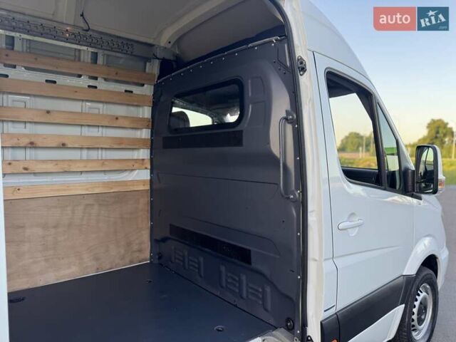 Мерседес Sprinter 2017 у Дубно на Automoto.ua Білий Мерседес Sprinter, об'ємом двигуна 2.2 л та пробігом 292 тис. км за 23000 $, фото 51 на Automoto.ua