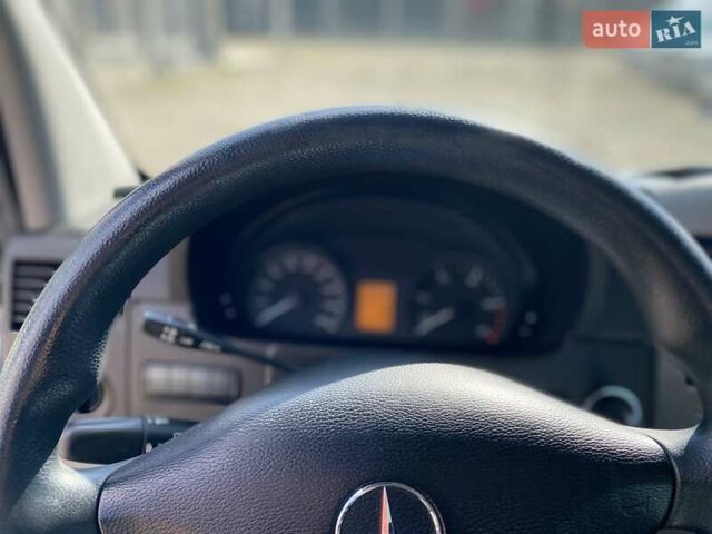 Белый Мерседес Sprinter, объемом двигателя 3.03 л и пробегом 139 тыс. км за 23450 $, фото 28 на Automoto.ua