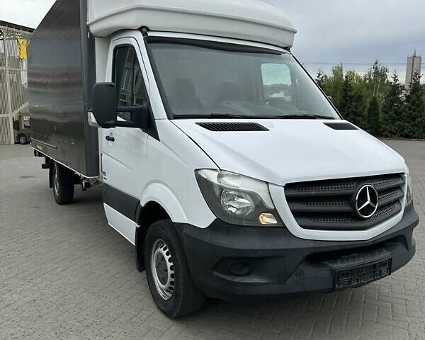 Белый Мерседес Sprinter, объемом двигателя 0 л и пробегом 150 тыс. км за 19750 $, фото 21 на Automoto.ua