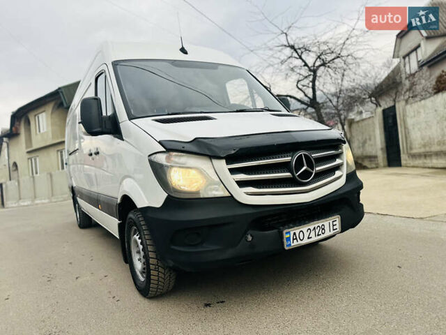 Белый Мерседес Sprinter, объемом двигателя 2.1 л и пробегом 330 тыс. км за 18700 $, фото 70 на Automoto.ua