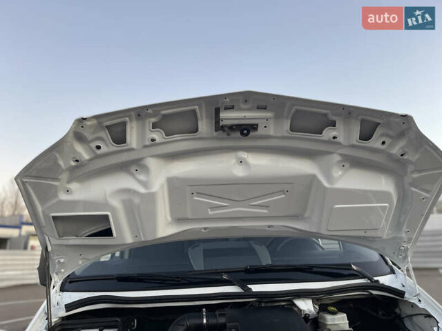 Белый Мерседес Sprinter, объемом двигателя 2.2 л и пробегом 320 тыс. км за 20900 $, фото 42 на Automoto.ua