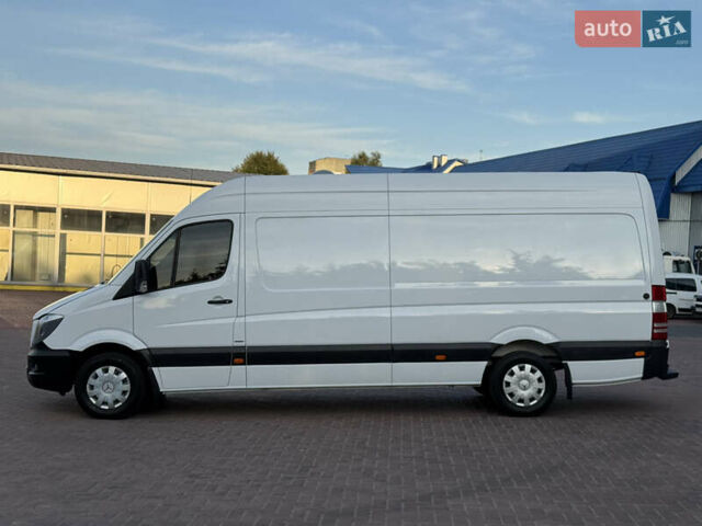 Білий Мерседес Sprinter, об'ємом двигуна 0 л та пробігом 347 тис. км за 17500 $, фото 4 на Automoto.ua