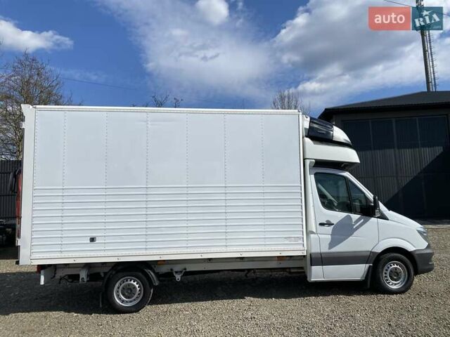 Белый Мерседес Sprinter, объемом двигателя 3.03 л и пробегом 139 тыс. км за 23450 $, фото 13 на Automoto.ua
