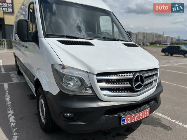 Белый Мерседес Sprinter, объемом двигателя 2.2 л и пробегом 320 тыс. км за 22400 $, фото 18 на Automoto.ua