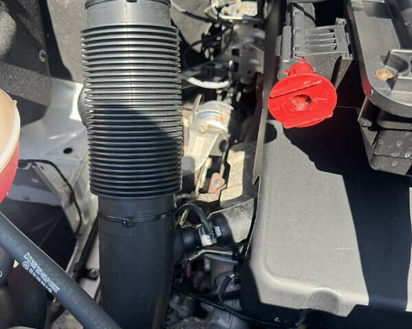 Білий Мерседес Sprinter, об'ємом двигуна 2.2 л та пробігом 271 тис. км за 21500 $, фото 16 на Automoto.ua