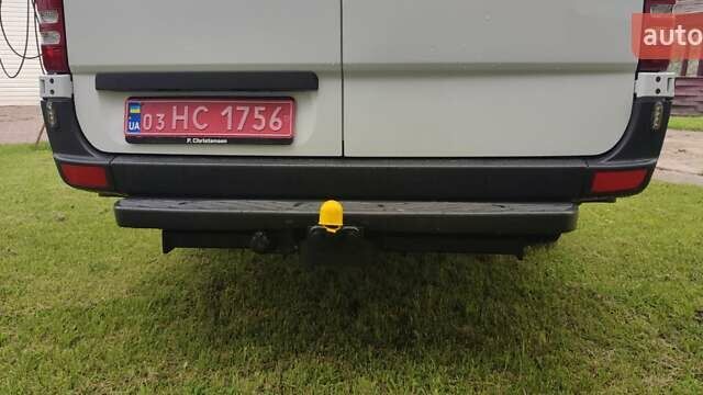Белый Мерседес Sprinter, объемом двигателя 3 л и пробегом 234 тыс. км за 29000 $, фото 41 на Automoto.ua