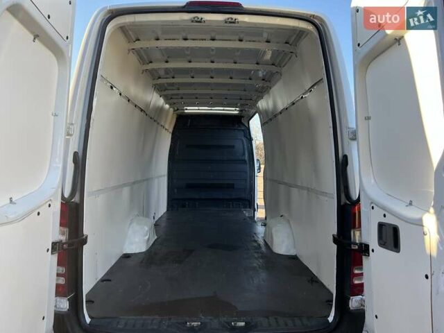 Білий Мерседес Sprinter, об'ємом двигуна 2.14 л та пробігом 786 тис. км за 18500 $, фото 11 на Automoto.ua