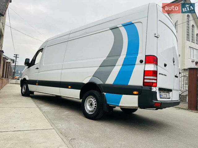Белый Мерседес Sprinter, объемом двигателя 2.1 л и пробегом 330 тыс. км за 18700 $, фото 122 на Automoto.ua
