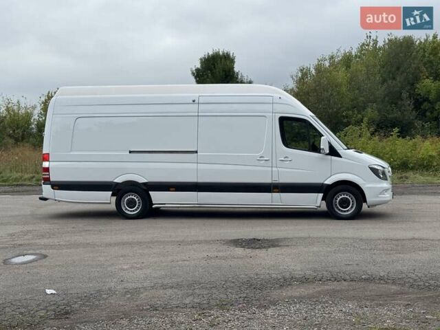 Белый Мерседес Sprinter, объемом двигателя 2.2 л и пробегом 283 тыс. км за 23000 $, фото 14 на Automoto.ua