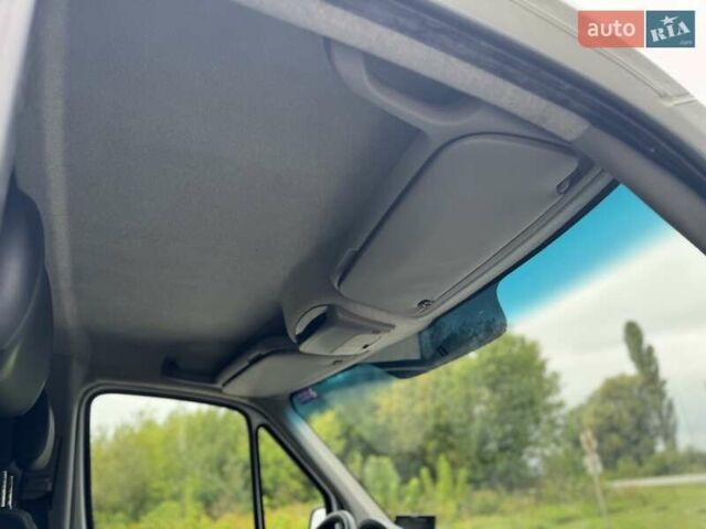 Белый Мерседес Sprinter, объемом двигателя 2.2 л и пробегом 283 тыс. км за 23000 $, фото 71 на Automoto.ua