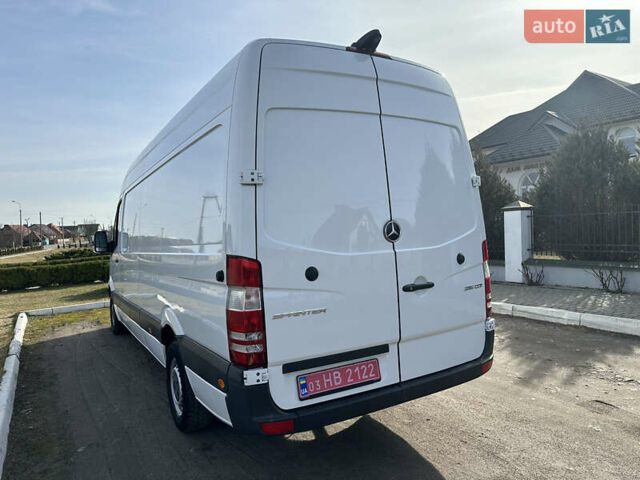 Белый Мерседес Sprinter, объемом двигателя 2.2 л и пробегом 385 тыс. км за 18300 $, фото 6 на Automoto.ua