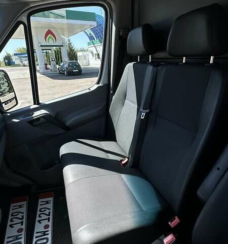 Белый Мерседес Sprinter, объемом двигателя 2.2 л и пробегом 99 тыс. км за 30000 $, фото 20 на Automoto.ua
