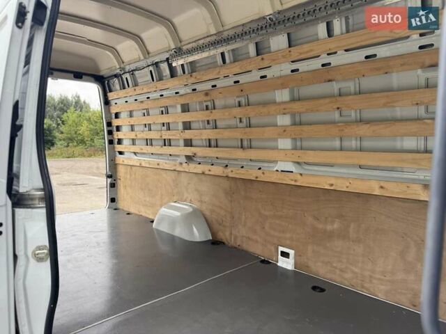 Белый Мерседес Sprinter, объемом двигателя 2.2 л и пробегом 283 тыс. км за 23000 $, фото 59 на Automoto.ua