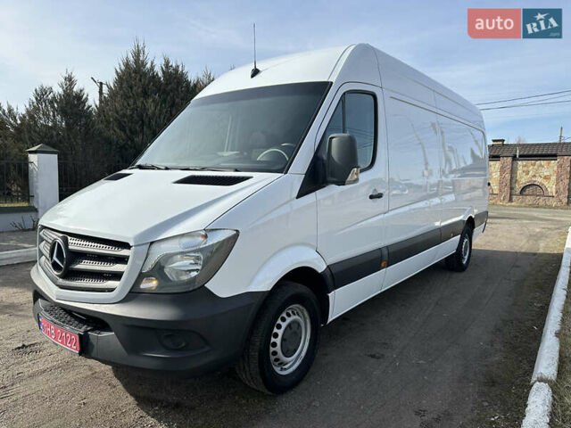 Белый Мерседес Sprinter, объемом двигателя 2.2 л и пробегом 385 тыс. км за 18300 $, фото 1 на Automoto.ua