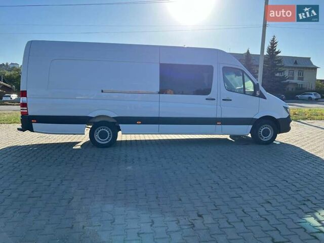 Белый Мерседес Sprinter, объемом двигателя 0 л и пробегом 168 тыс. км за 47339 $, фото 2 на Automoto.ua