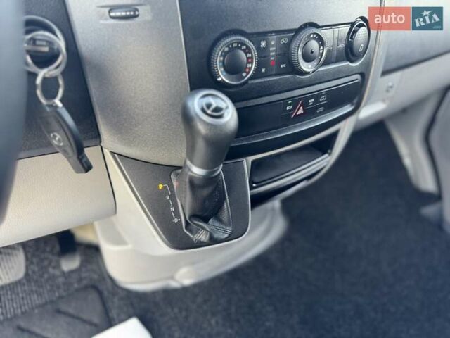 Мерседес Sprinter 2017 у Дубно на Automoto.ua Білий Мерседес Sprinter, об'ємом двигуна 2.2 л та пробігом 292 тис. км за 23000 $, фото 33 на Automoto.ua