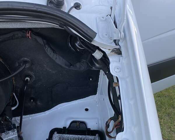Білий Мерседес Sprinter, об'ємом двигуна 2.1 л та пробігом 320 тис. км за 16900 $, фото 19 на Automoto.ua