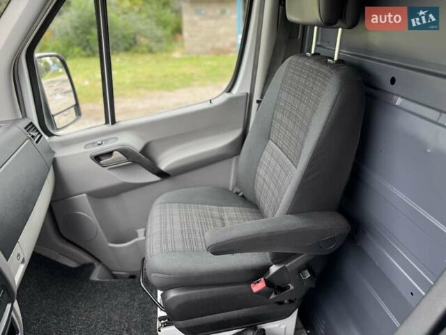 Белый Мерседес Sprinter, объемом двигателя 2.2 л и пробегом 283 тыс. км за 23000 $, фото 29 на Automoto.ua