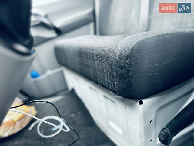 Белый Мерседес Sprinter, объемом двигателя 2.1 л и пробегом 330 тыс. км за 18700 $, фото 45 на Automoto.ua