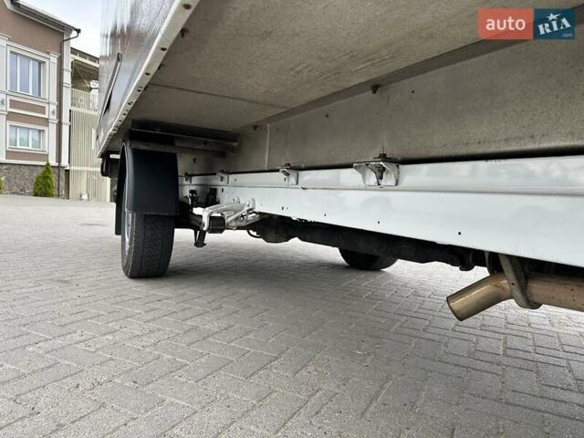 Белый Мерседес Sprinter, объемом двигателя 0 л и пробегом 150 тыс. км за 19750 $, фото 23 на Automoto.ua