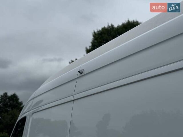 Белый Мерседес Sprinter, объемом двигателя 2.2 л и пробегом 283 тыс. км за 23000 $, фото 45 на Automoto.ua