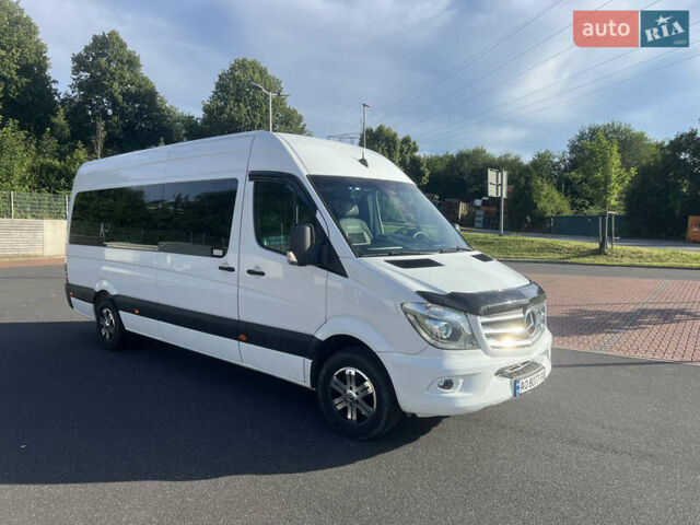 Белый Мерседес Sprinter, объемом двигателя 2.2 л и пробегом 213 тыс. км за 34560 $, фото 28 на Automoto.ua