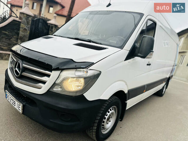 Белый Мерседес Sprinter, объемом двигателя 2.1 л и пробегом 330 тыс. км за 18700 $, фото 68 на Automoto.ua