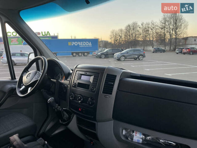 Белый Мерседес Sprinter, объемом двигателя 2.2 л и пробегом 320 тыс. км за 23500 $, фото 55 на Automoto.ua