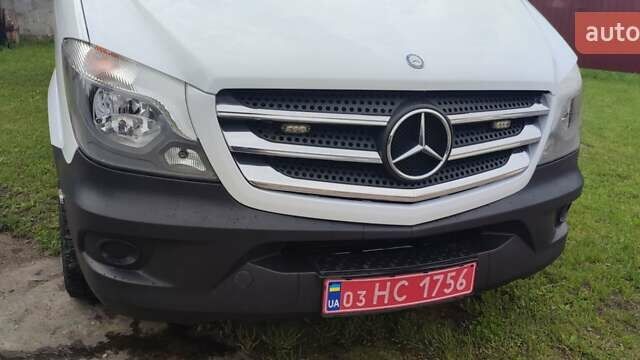 Белый Мерседес Sprinter, объемом двигателя 3 л и пробегом 234 тыс. км за 29000 $, фото 28 на Automoto.ua