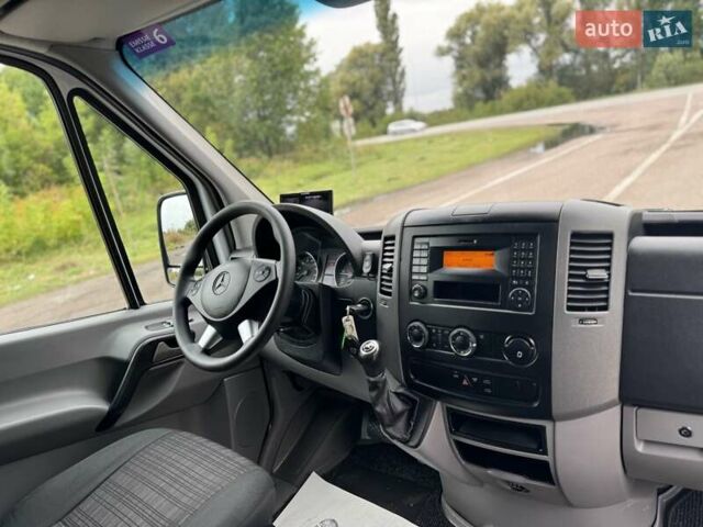 Белый Мерседес Sprinter, объемом двигателя 2.2 л и пробегом 283 тыс. км за 23000 $, фото 70 на Automoto.ua