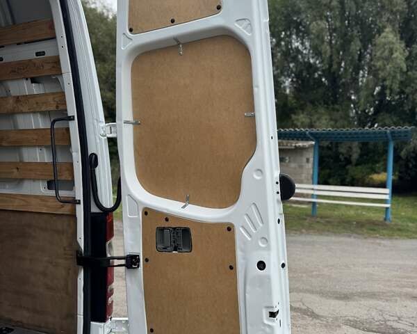 Белый Мерседес Sprinter, объемом двигателя 2.2 л и пробегом 283 тыс. км за 23000 $, фото 50 на Automoto.ua