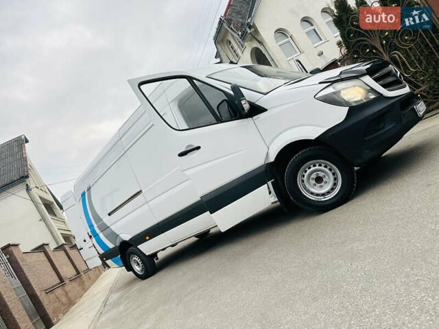 Белый Мерседес Sprinter, объемом двигателя 2.1 л и пробегом 330 тыс. км за 18700 $, фото 129 на Automoto.ua