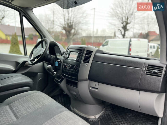 Белый Мерседес Sprinter, объемом двигателя 2.2 л и пробегом 349 тыс. км за 19900 $, фото 19 на Automoto.ua