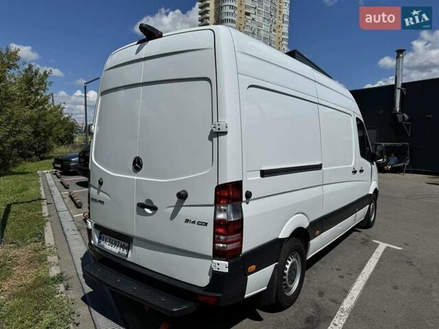 Белый Мерседес Sprinter, объемом двигателя 2.14 л и пробегом 15 тыс. км за 30000 $, фото 31 на Automoto.ua