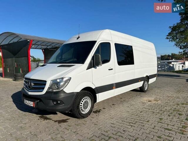 Белый Мерседес Sprinter, объемом двигателя 0 л и пробегом 168 тыс. км за 47339 $, фото 5 на Automoto.ua