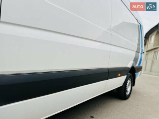 Белый Мерседес Sprinter, объемом двигателя 2.1 л и пробегом 330 тыс. км за 18700 $, фото 106 на Automoto.ua