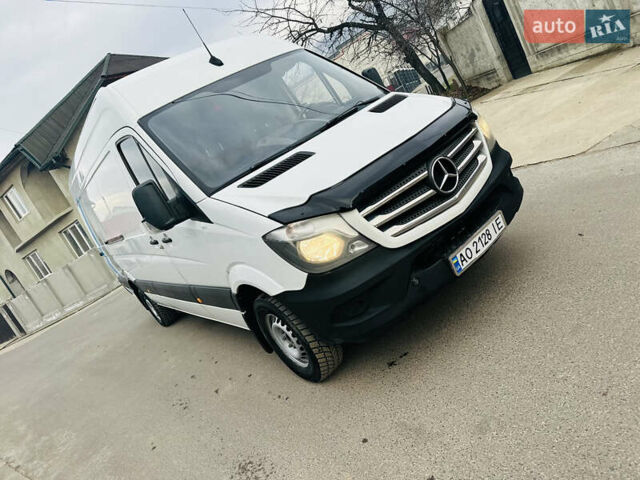 Белый Мерседес Sprinter, объемом двигателя 2.1 л и пробегом 330 тыс. км за 18700 $, фото 99 на Automoto.ua