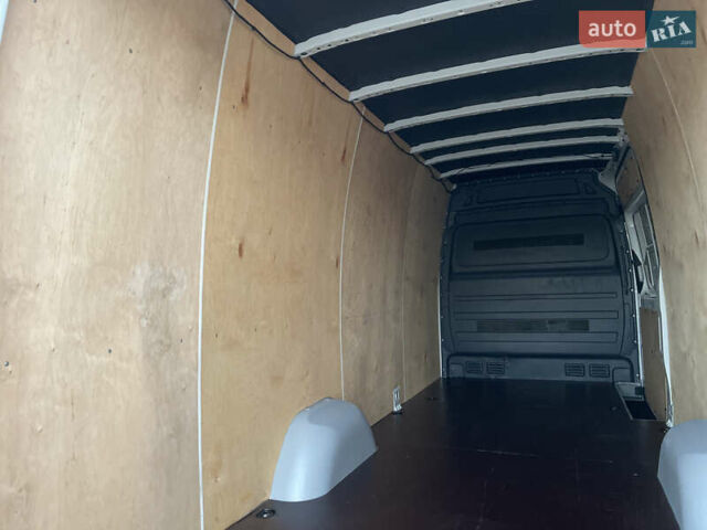 Белый Мерседес Sprinter, объемом двигателя 2.2 л и пробегом 320 тыс. км за 22400 $, фото 28 на Automoto.ua