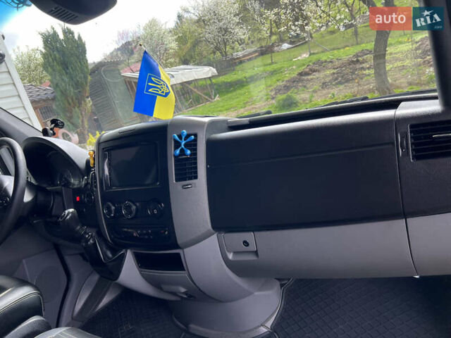 Белый Мерседес Sprinter, объемом двигателя 2.2 л и пробегом 213 тыс. км за 34560 $, фото 14 на Automoto.ua