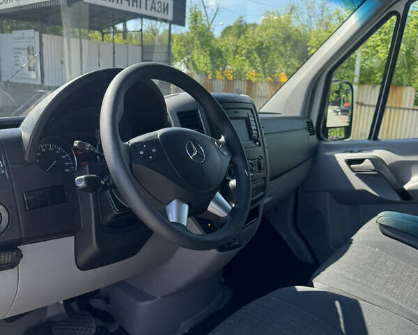 Білий Мерседес Sprinter, об'ємом двигуна 2.2 л та пробігом 271 тис. км за 21500 $, фото 9 на Automoto.ua