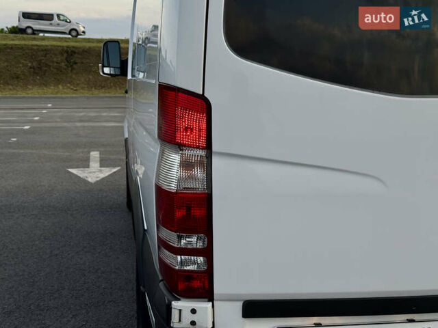 Белый Мерседес Sprinter, объемом двигателя 2.99 л и пробегом 95 тыс. км за 26800 $, фото 12 на Automoto.ua