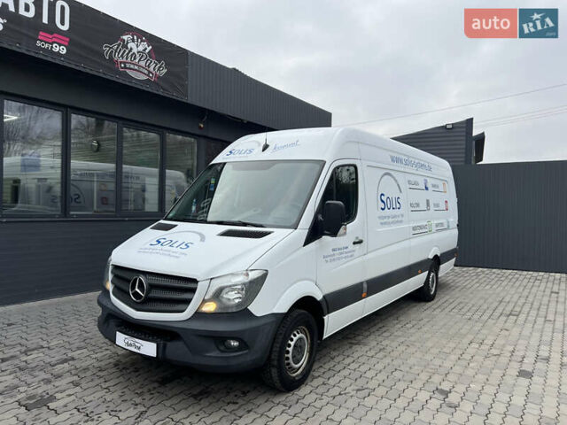 Белый Мерседес Sprinter, объемом двигателя 2.2 л и пробегом 349 тыс. км за 19900 $, фото 1 на Automoto.ua
