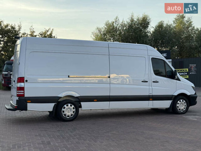 Білий Мерседес Sprinter, об'ємом двигуна 0 л та пробігом 347 тис. км за 17500 $, фото 11 на Automoto.ua