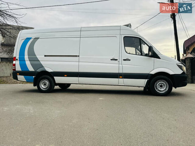 Белый Мерседес Sprinter, объемом двигателя 2.1 л и пробегом 330 тыс. км за 18700 $, фото 133 на Automoto.ua