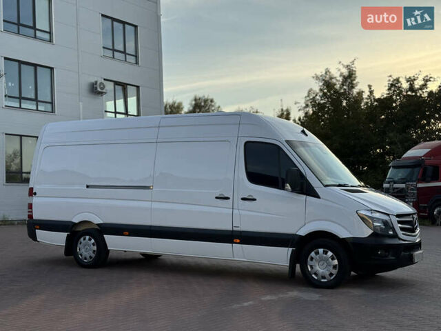 Білий Мерседес Sprinter, об'ємом двигуна 0 л та пробігом 347 тис. км за 17500 $, фото 16 на Automoto.ua