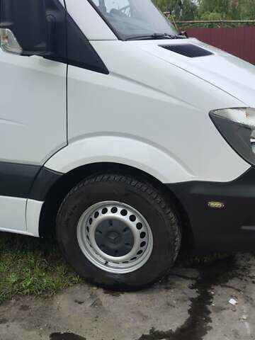 Белый Мерседес Sprinter, объемом двигателя 3 л и пробегом 234 тыс. км за 29000 $, фото 29 на Automoto.ua