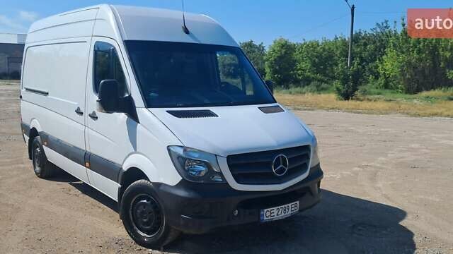 Белый Мерседес Sprinter, объемом двигателя 2.2 л и пробегом 316 тыс. км за 15500 $, фото 1 на Automoto.ua