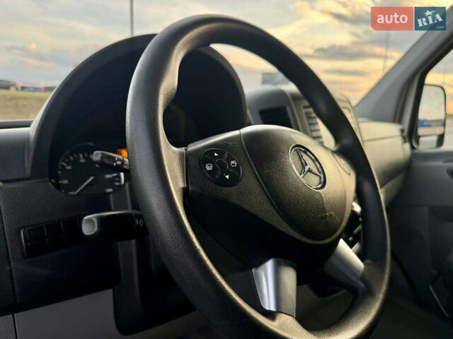 Белый Мерседес Sprinter, объемом двигателя 2.99 л и пробегом 95 тыс. км за 26800 $, фото 22 на Automoto.ua